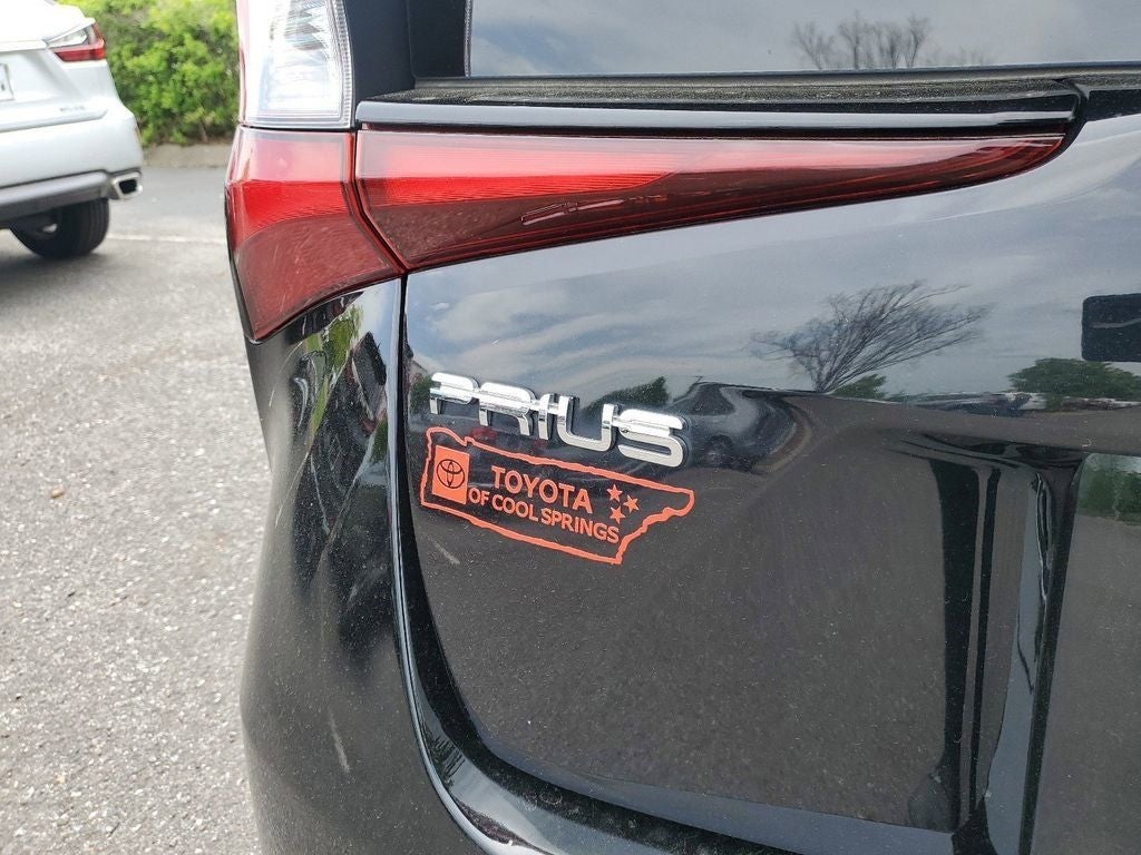 2021 Toyota Prius L ECO